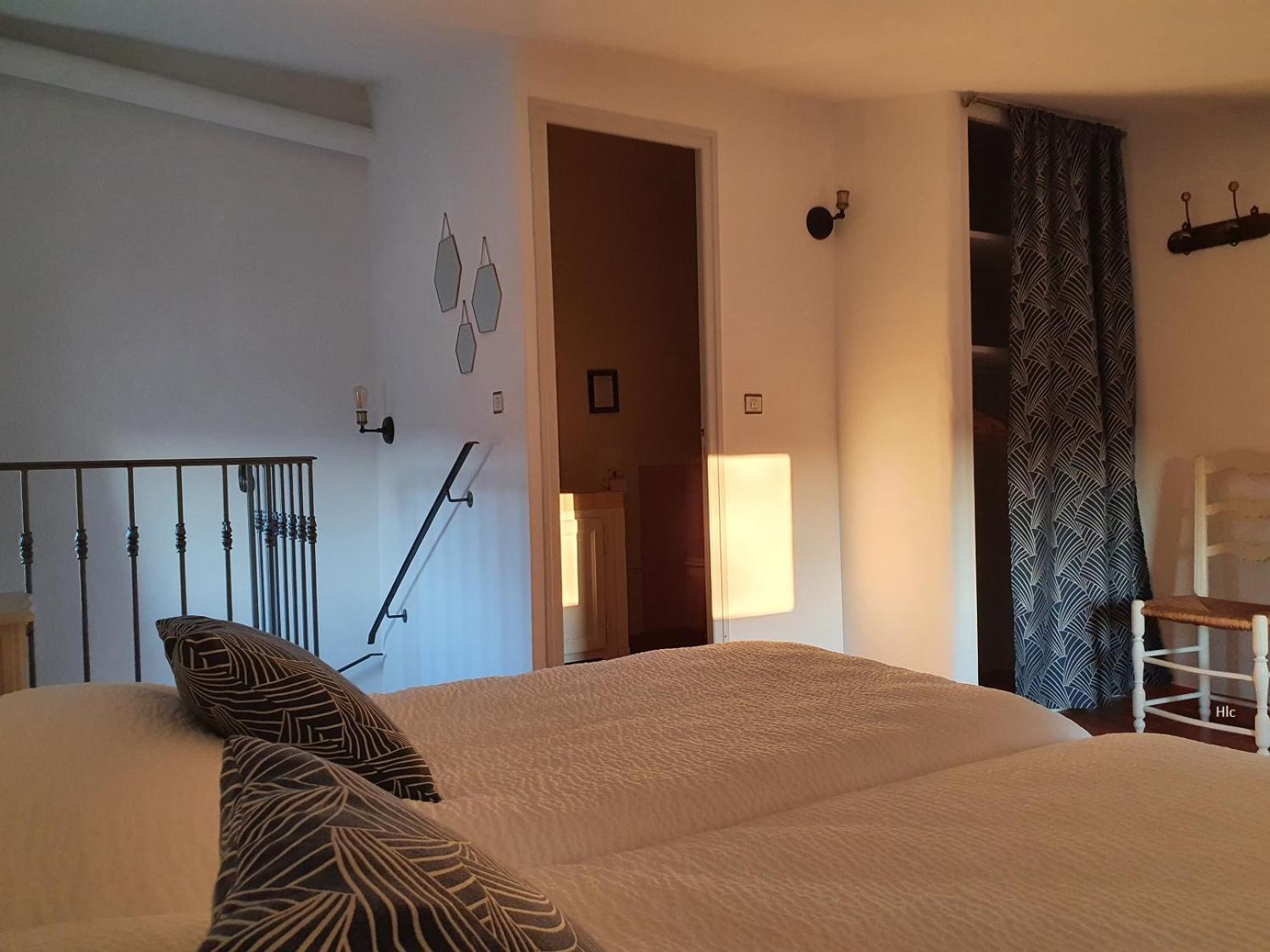 Les Demeures Du Clos Niozelles Zimmer foto