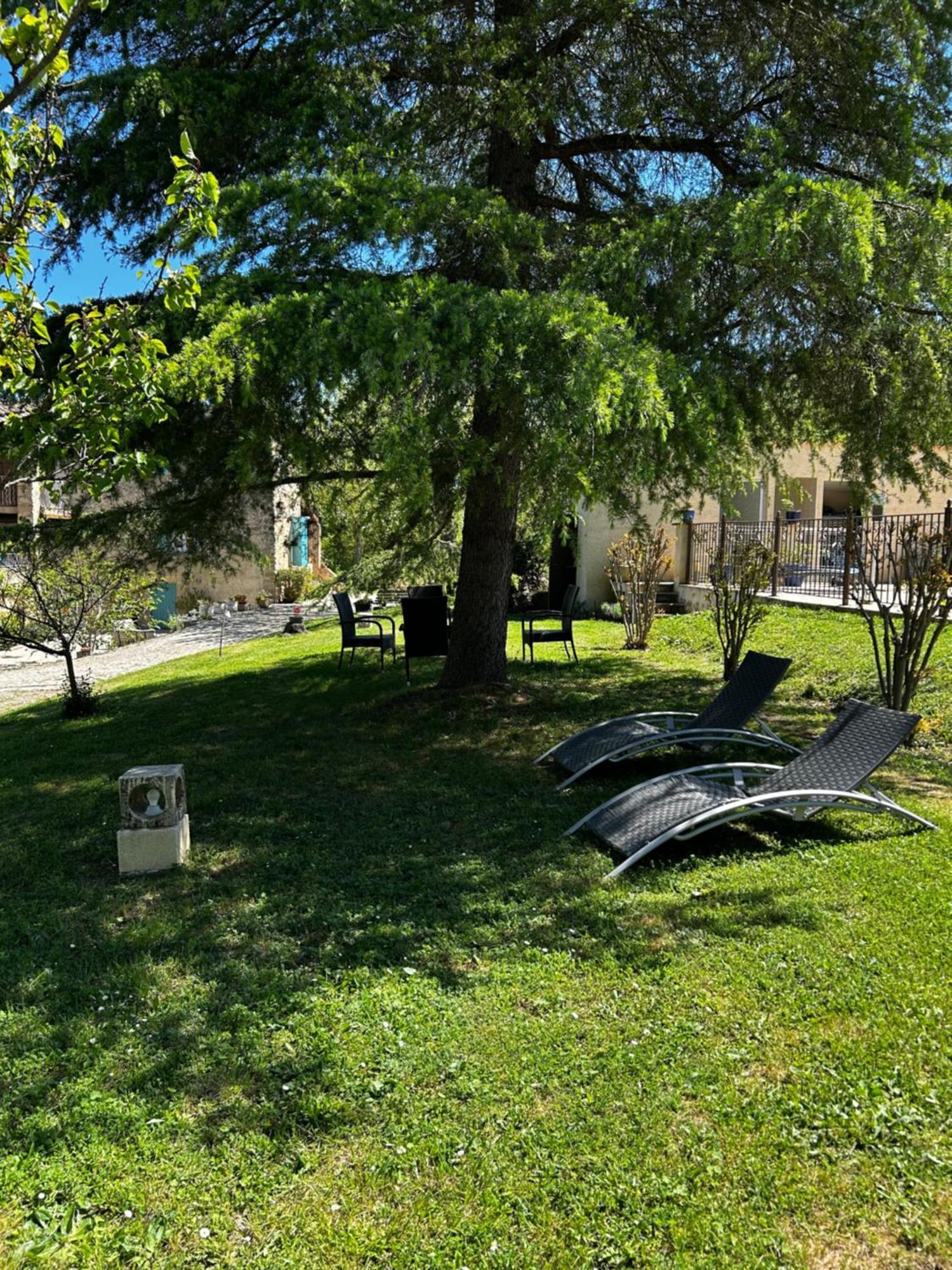 Les Demeures Du Clos Niozelles Exterior foto
